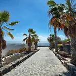 Atlantic Sunrise House Casa de Férias *