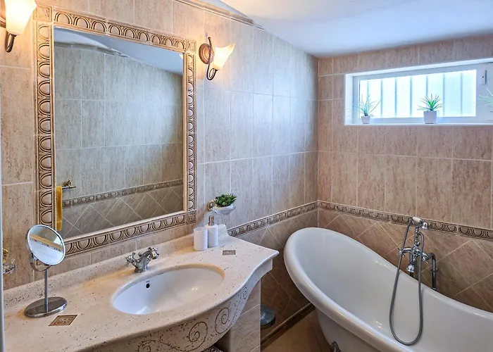 Atlantic Sunrise House Tatil Evi